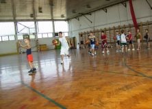 Tornatermi gondnokot keresünk!