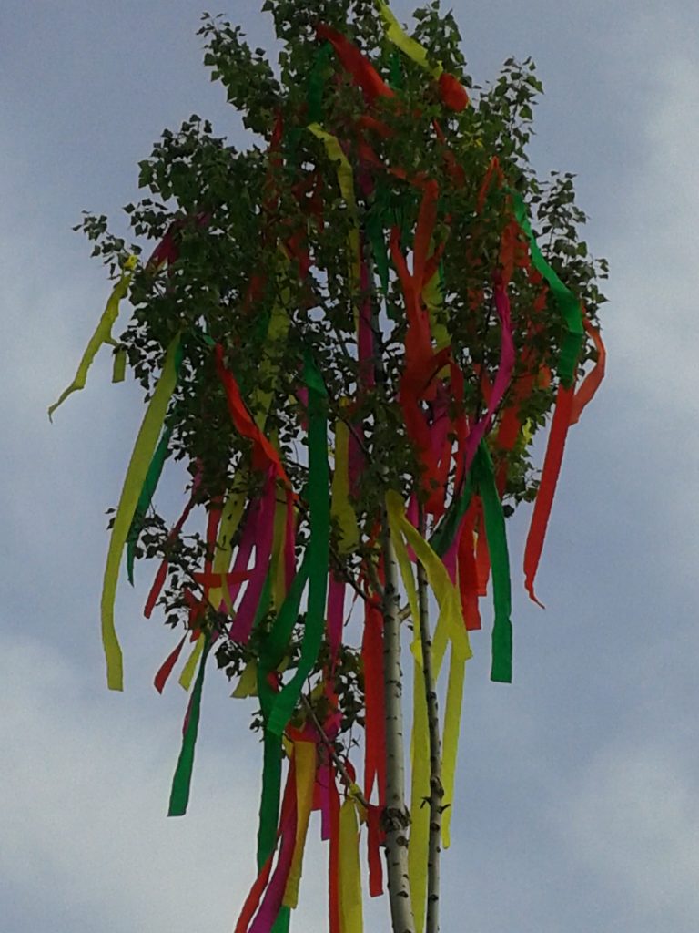 „Te vagy, május ? Csakugyan itt vagy?”