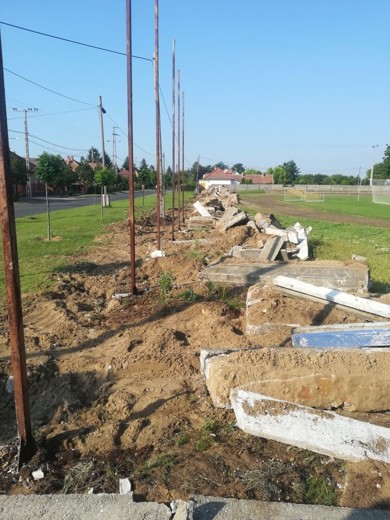 Közlemény a sporttelep kerítésének építéséről