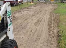 Elkezdődött a sportpálya kerítésének helyreállítása