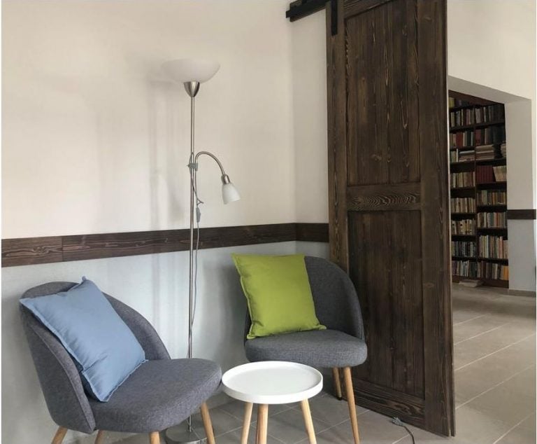 Meghívás a felújított művelődési házba