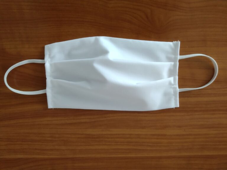 Mosható maszkok az önkormányzattól
