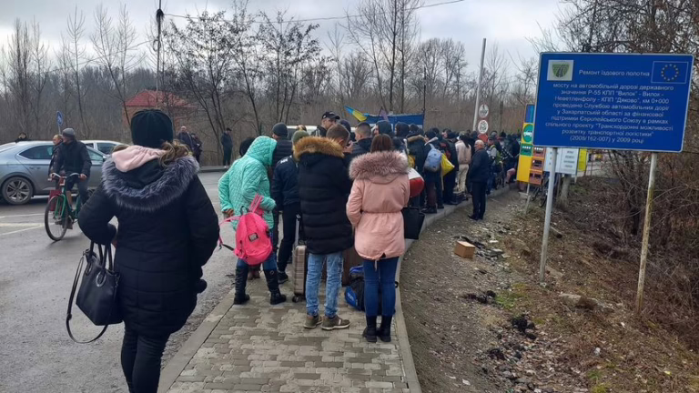 Útnak indulnak az adományok