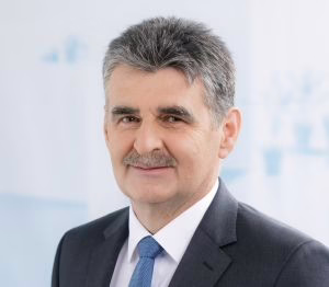 Év végi köszöntő