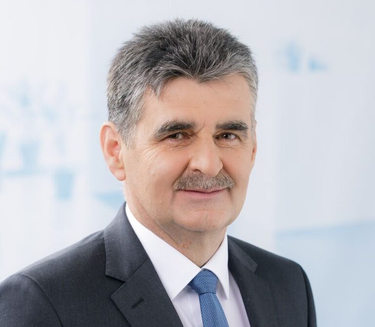 Pogácsás Tibor karácsonyi köszöntője